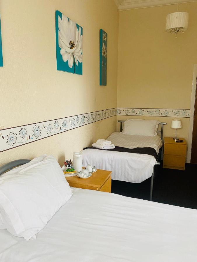 The Portmann Hotel Килмарнок Экстерьер фото