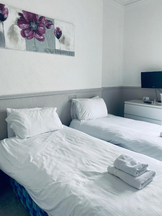 The Portmann Hotel Килмарнок Экстерьер фото