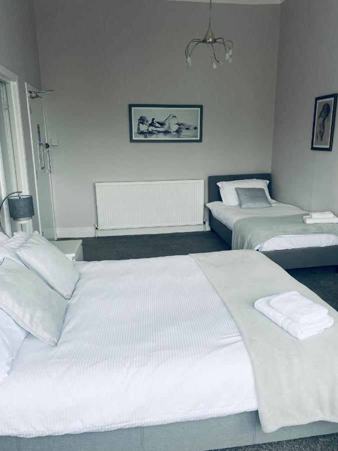 The Portmann Hotel Килмарнок Экстерьер фото